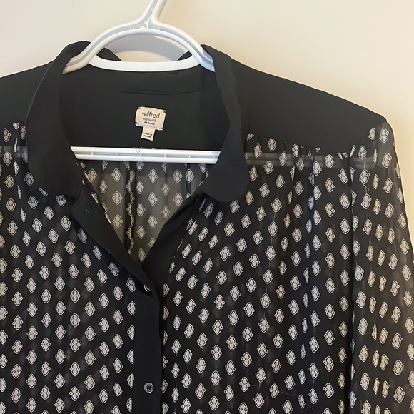 Wilfred 100% silk blouse top - Picture 2 of 5